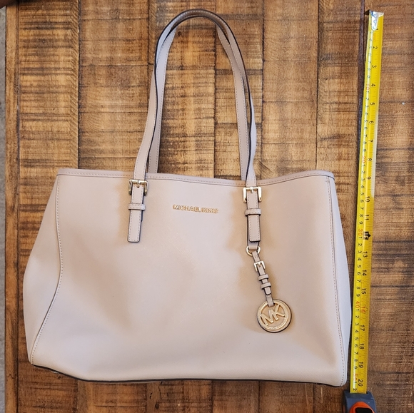 Michael Kors Tote Bag - Neutral Tan Color - Picture 14 of 15